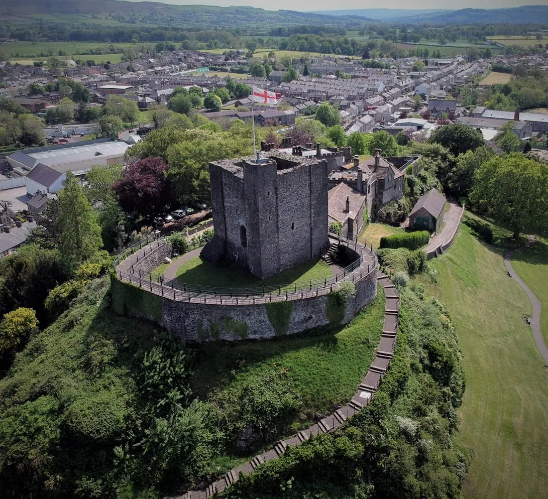 Clitheroe-Castle-forest-of-bowland